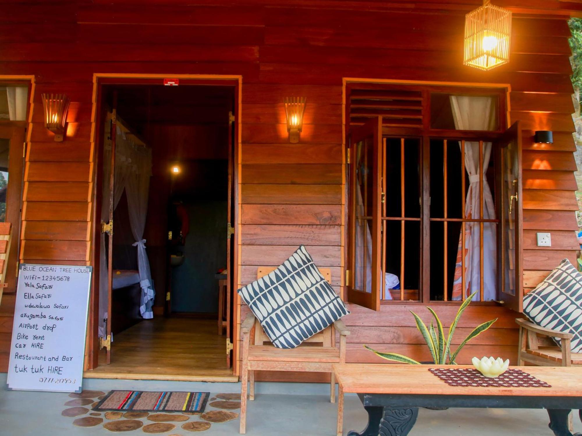 Вилла Blue Ocean Tree House Hiriketiya Диквелла Экстерьер фото