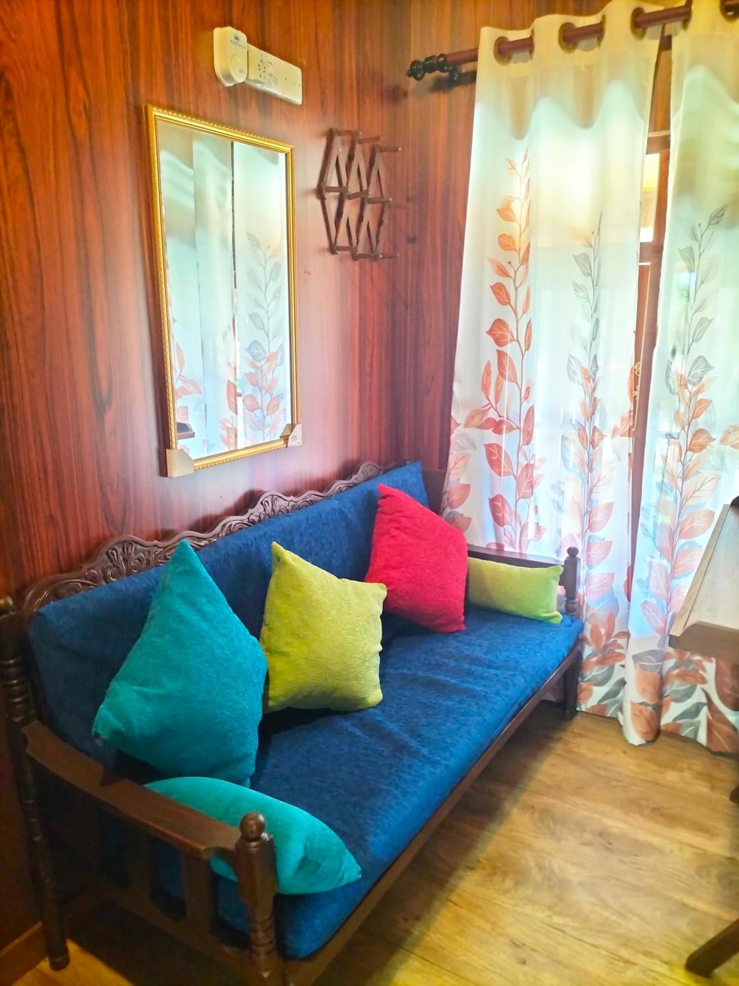 Вилла Blue Ocean Tree House Hiriketiya Диквелла Экстерьер фото